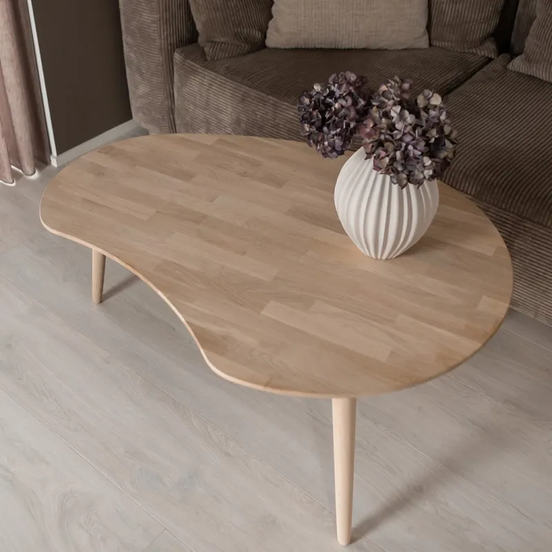 CT 10 - Sofabord i massiv eg med paletform og størrelse 89 x 66 cm Højde