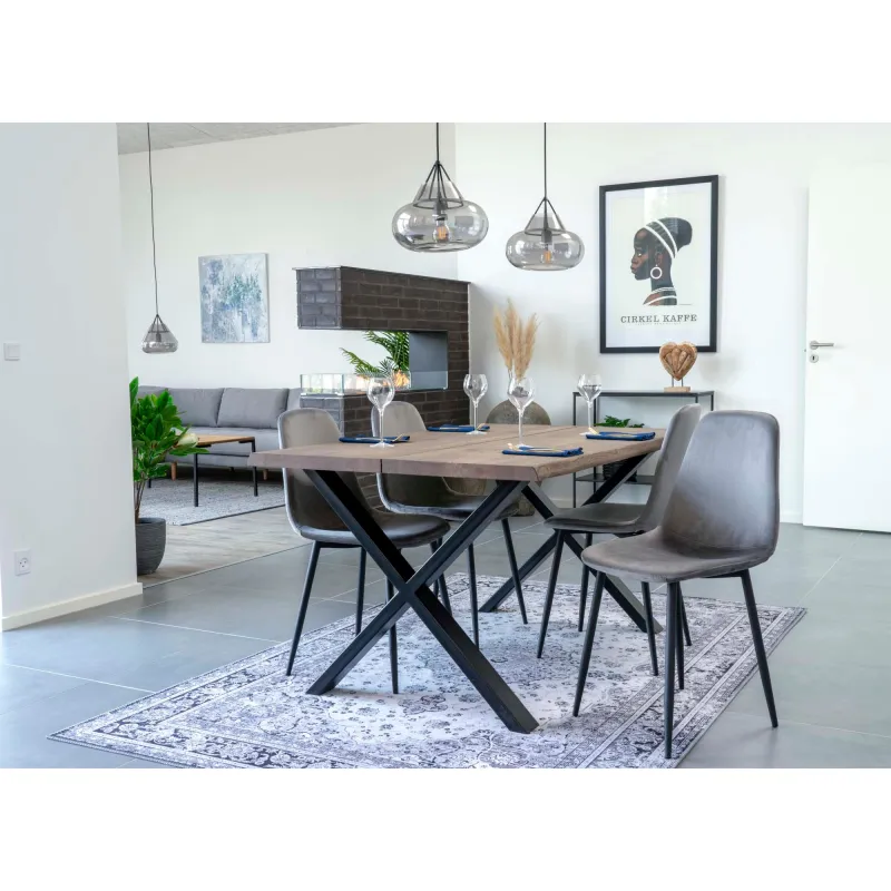 House Nordic - Toulon Spisebord - olieret røget eg med bølget kant - 140x95xh76x4 cm