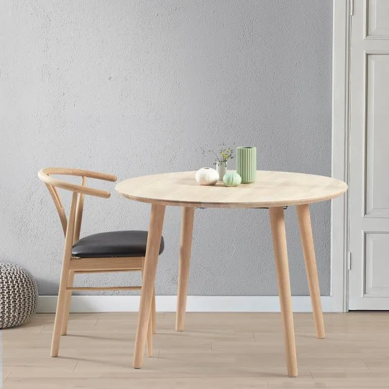 DT 100 - Rundt spisebord ø 110 cm. med 2 tillægsplader i massiv eg