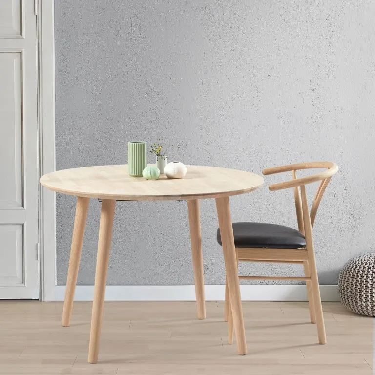 DT 100 - Rundt spisebord ø 110 cm. med 1 tillægsplade i massiv eg