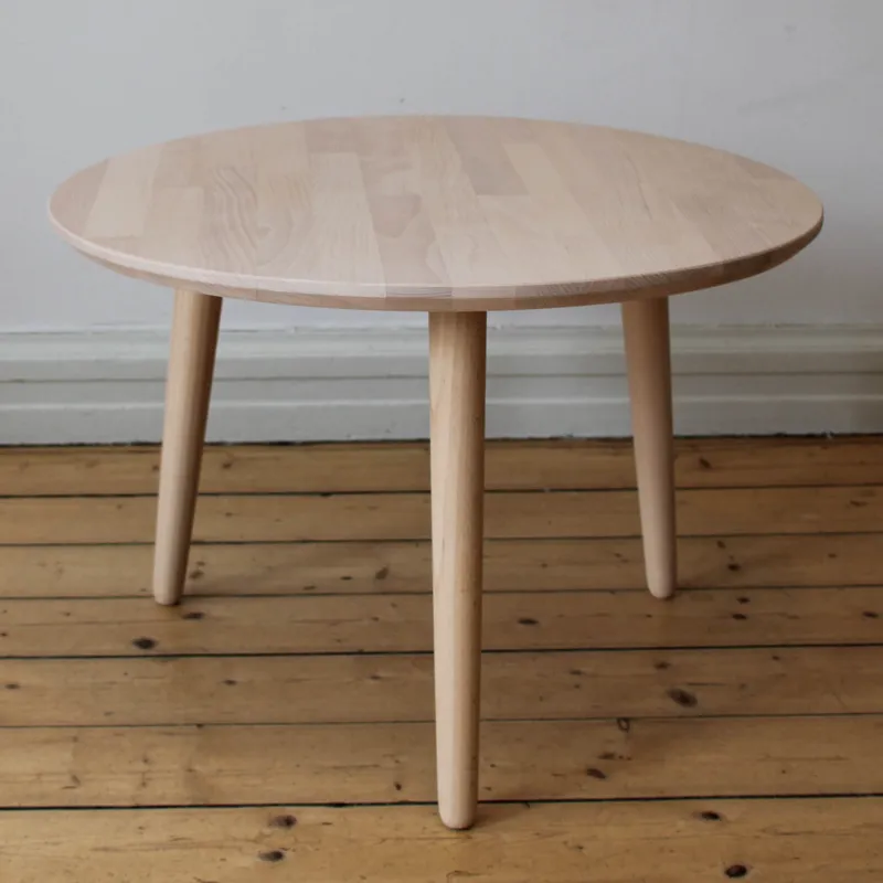 CT 10 - Sofabord i massiv eg og diameter 50 cm Højde