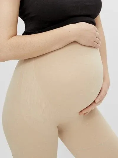 Mamalicious sømløse venteshorts, beige, MLTia - Mamalicious - Shorts - Buump