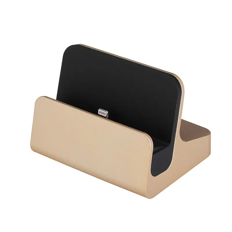 iPad Dock. Elegant Bordlader til både iPads og iPhones. Gold