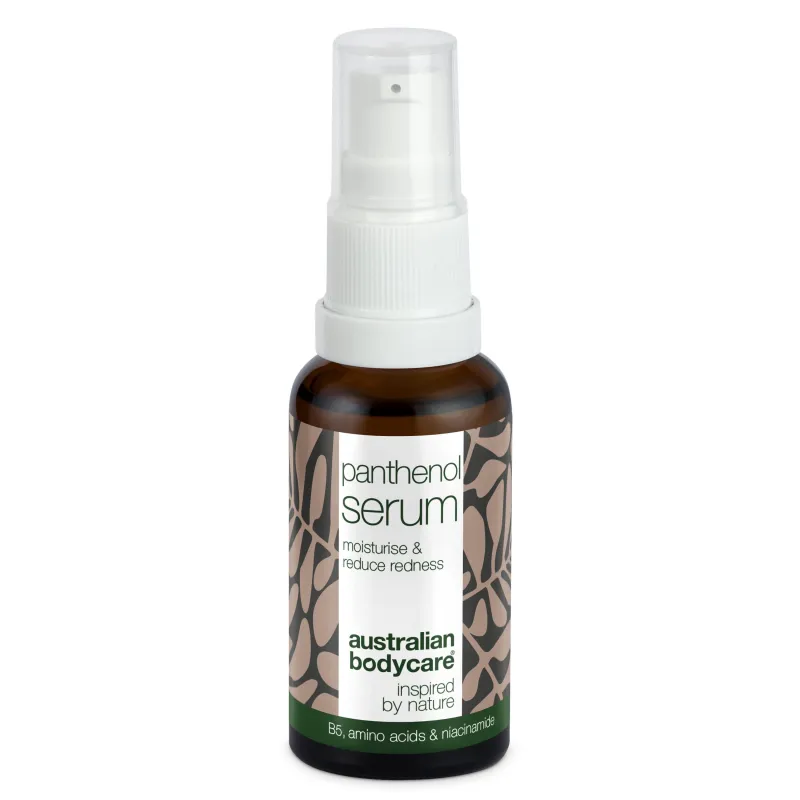 Panthenol Serum  -  Pleje mod rødme, rosacea & tør hud â Panthenol Serum fugter og beroliger rødme, rosacea & tør hud. Styrker hudbarrieren og reducerer irritation. Perfekt til sensitiv hud.