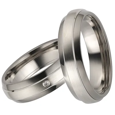 Vielsesringe i Titanium og Hvidguld med Diamant 0,01 ct - 6 mm