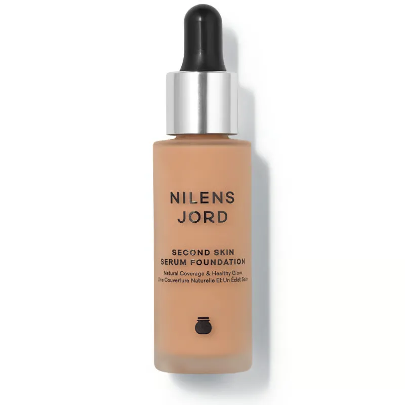 Nilens Jord Second Skin Serum Foundation 557 Sand (25 ml)