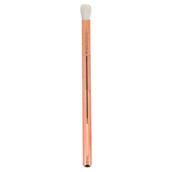 Makeup Revolution Ultra Pointed Crease Eyeshadow Brush E301