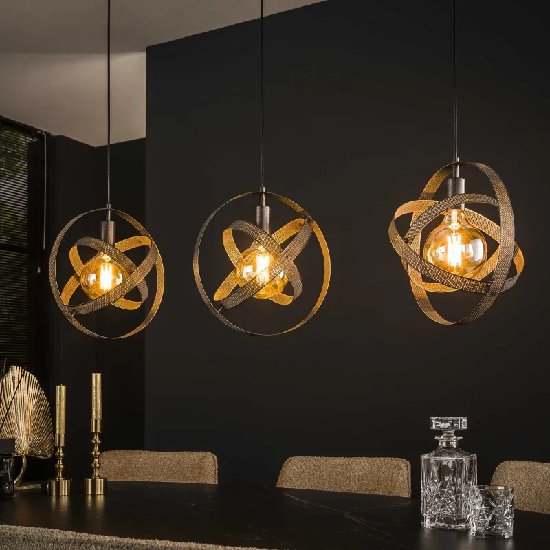 Sanz - Loftlampe i hullet artic sort metal Levering