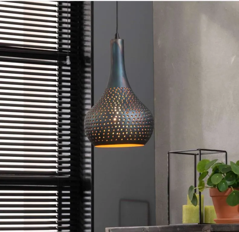 Perfora - Loftlampe i patineret sort/brunt metal Levering