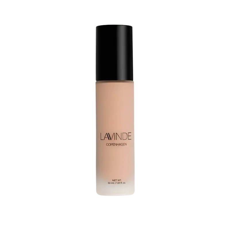 Lavinde Copenhagen Natural Glow Liquid Foundation Sand 203 (30 ml)