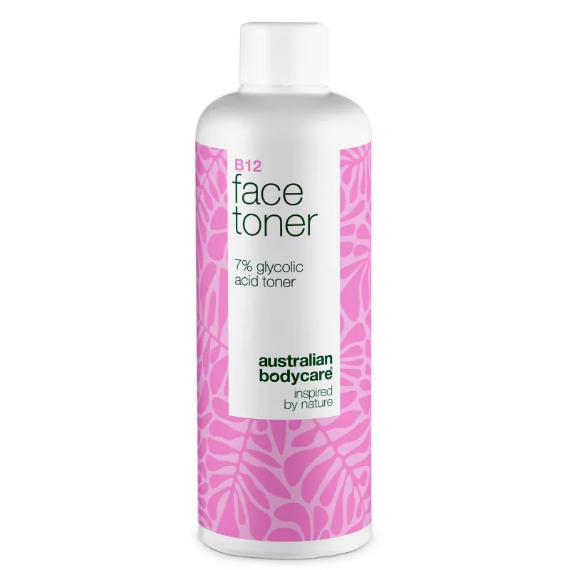 Ansigtstoner med B12 og 7% Glycolic Acid for jævn hudtone â Eksfolierende toner med B12 og 7% Glycolic Acid  -  fjerner døde hudceller, giver ny glød og fremmer en jævn hudtone.