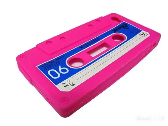 iPhone 4 / 4S Retro Cover. Silikone kassettebånd. Hot pink.