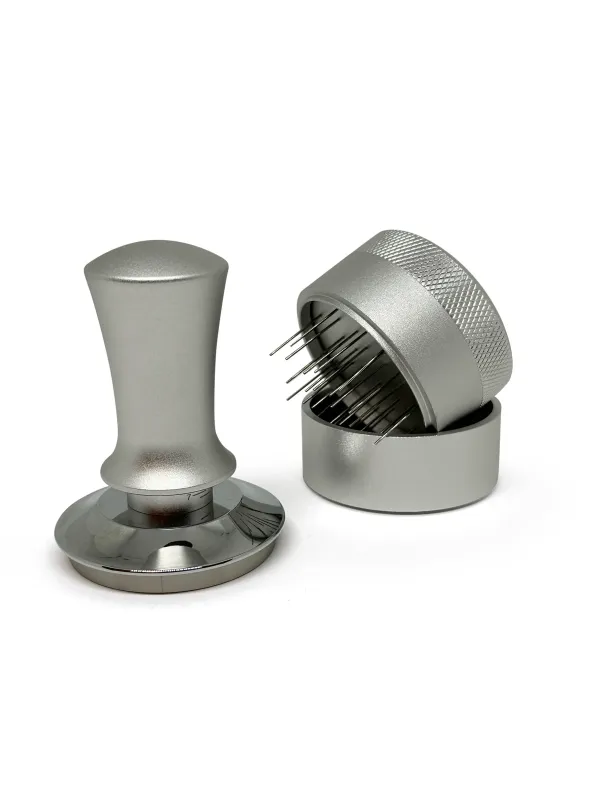 Sæt med kalibreret tamper og fordeler med nåle i sølvgrå (54 mm. / 58 mm.)  5