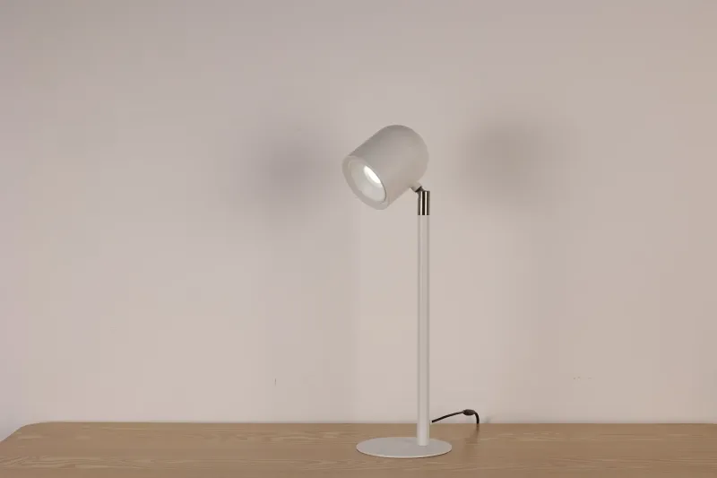 Klassisk & Minimalistisk Skrivebordslampe - Med Base - Hvid