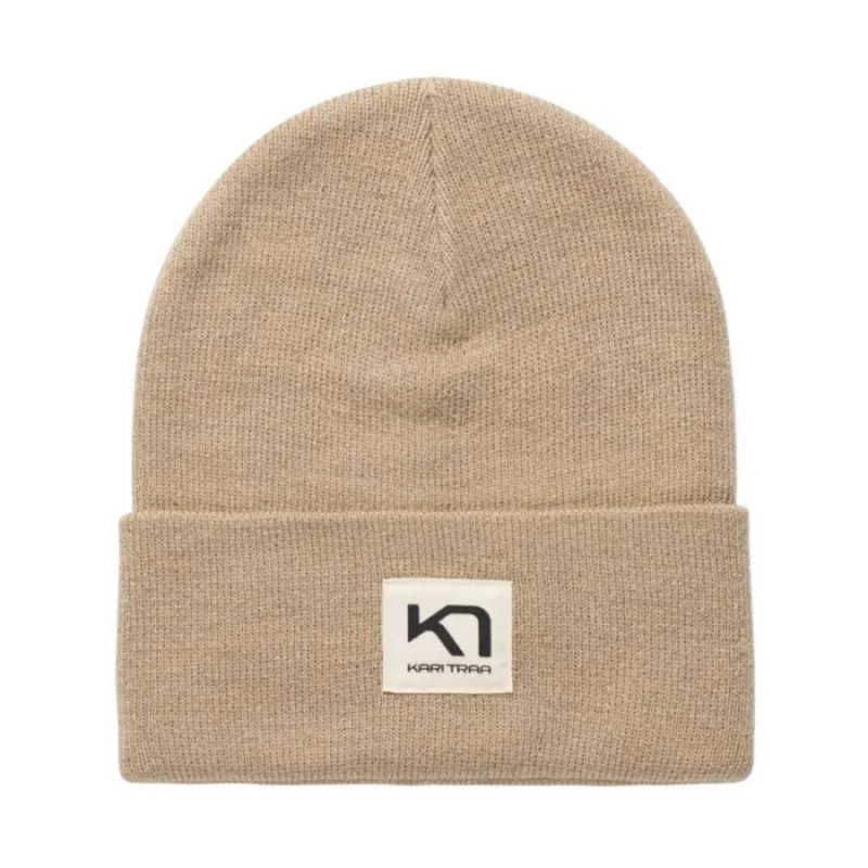 Kari Traa Røthe, hue, beige
