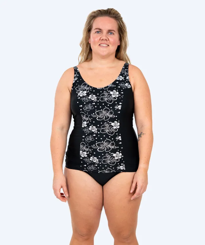 Watery badedragt plus size til damer m. blomster - Vale - Sort/hvid - Badedragter