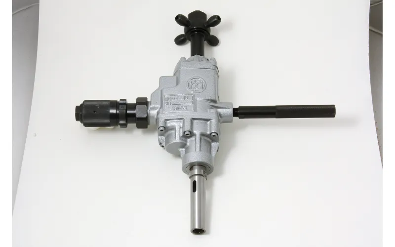 URD-22RR konusboremaskine