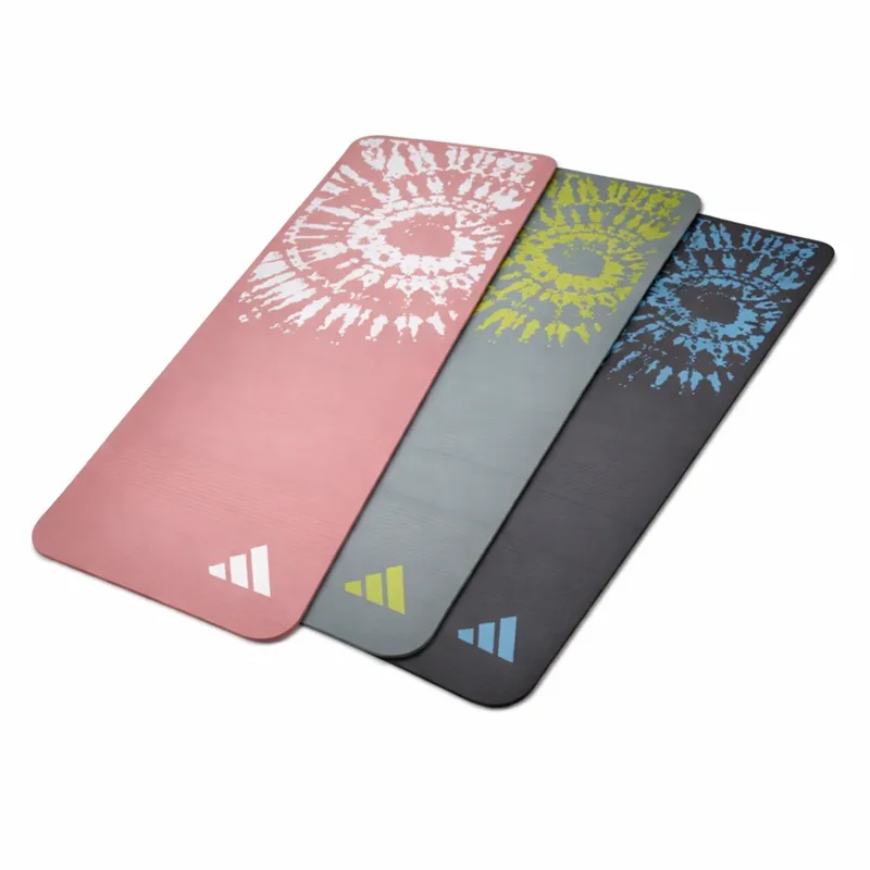Adidas 10 mm Tie-Dye Yogamåtte - 183 x 61 cm