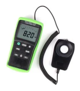 Elma 1335  -  Digital luxmeter med stort måleområde