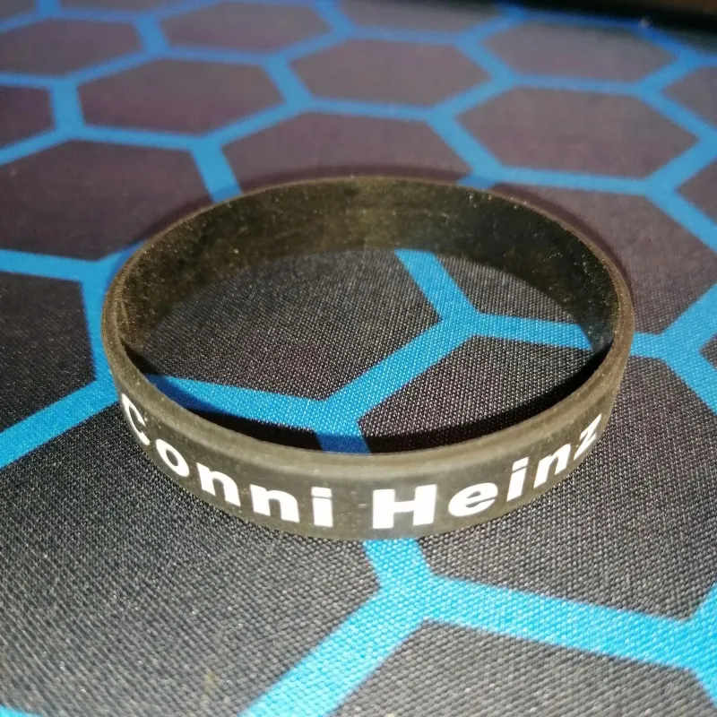 Conni Heinz Armbånd Sort - GEEKD.dk