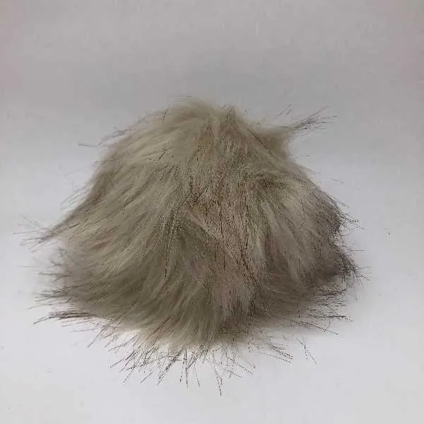 Pompon  12 cm, Sandsten