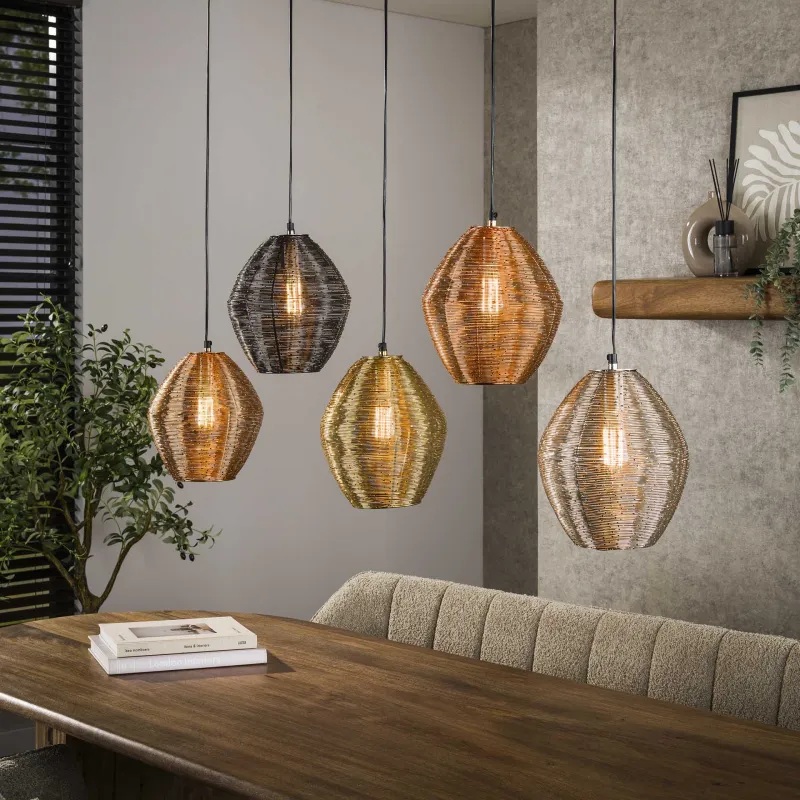 Mix-Match - Loftlampe i forskellige metalfarver Levering