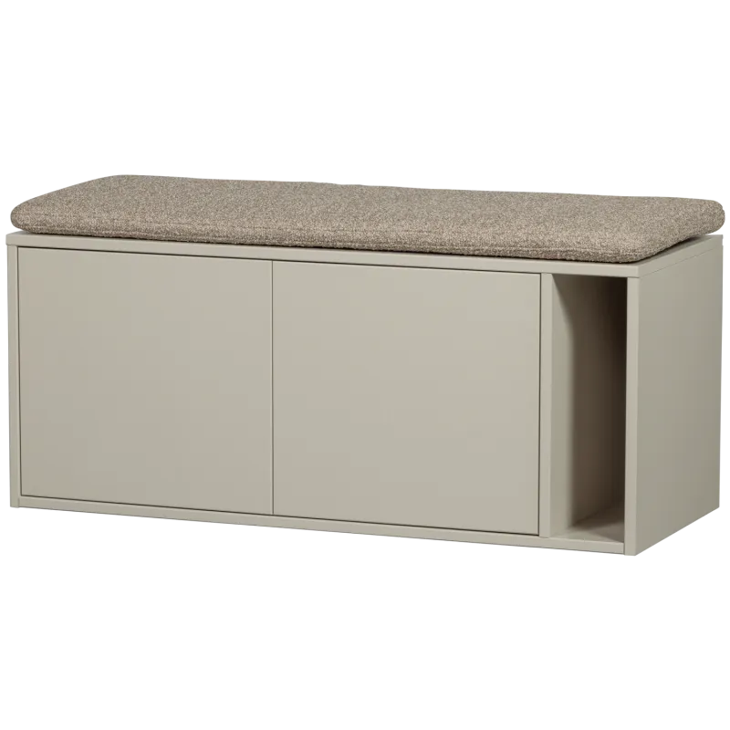WOOOD Settle Down TV-bord/bænk, m. sædehynde, 2 låger og 1 hylde - støvgrå fyrretræ (108x44)