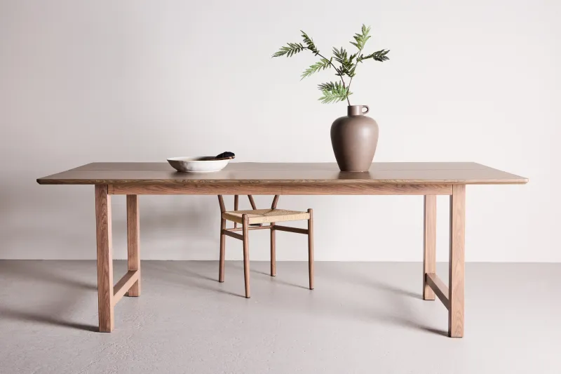 Venture Home - Count  -  spisebord 100×220 cm  -  Brun