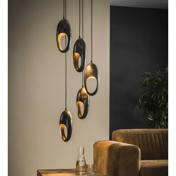 Bullseye - Loftlampe i patineret gråt jern med 5 skærme