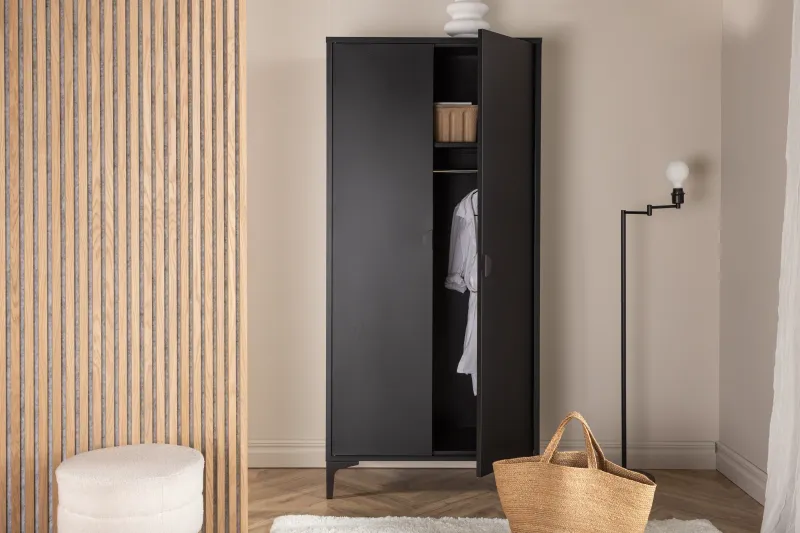 Venture Home - Piring skab  -  sort stål, hylder og bøjlestang  -  85×45×183cm